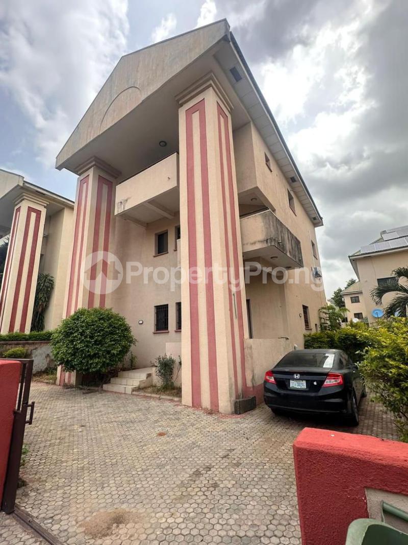 4 bedroom House for sale Gana Street Maitama Abuja