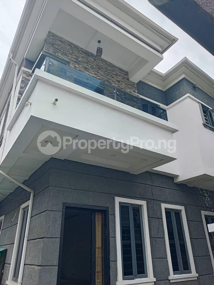 4 bedroom House for rent Estate Lekki Phase 1 Lekki Lagos