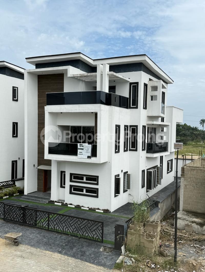 4 bedroom House for sale chevron Lekki Lagos