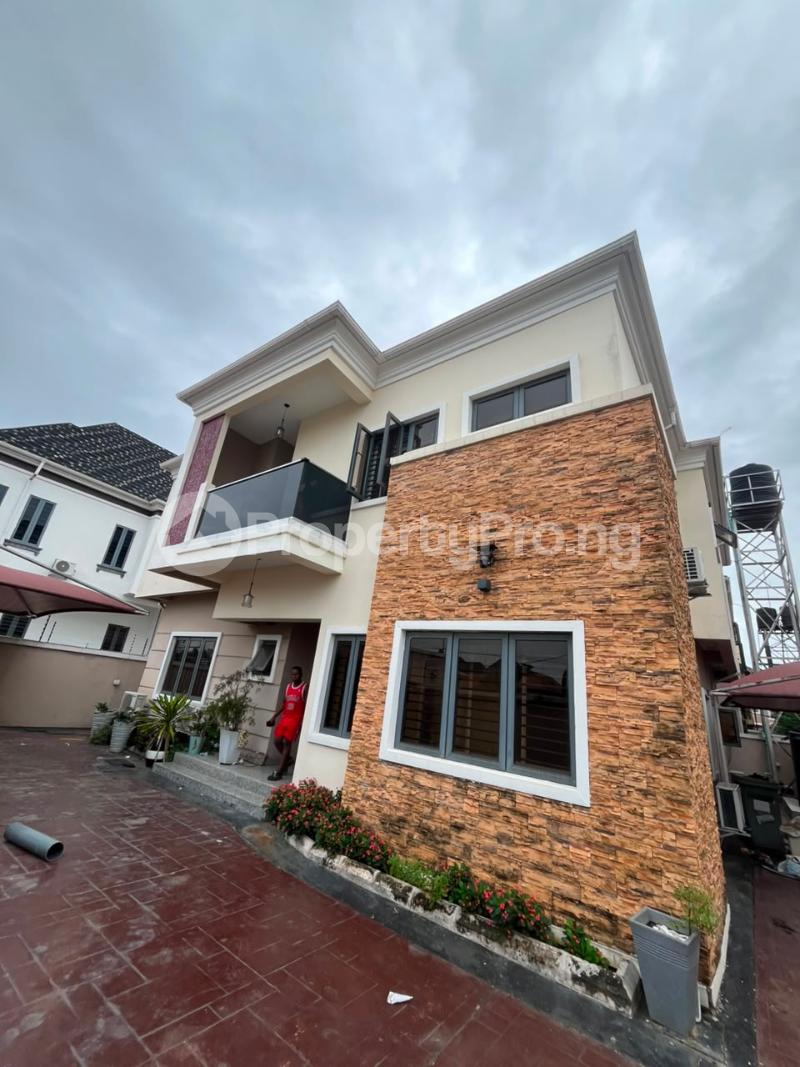 4 bedroom House for rent Ikota Lekki Lagos