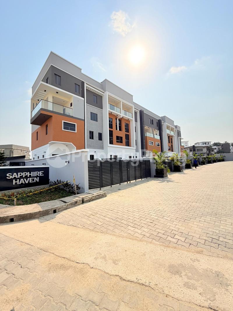 4 bedroom House for sale Secured Area Opebi Ikeja Lagos