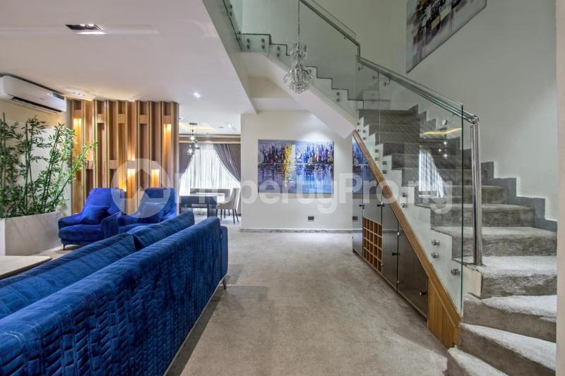 4 bedroom Flat / Apartment for shortlet Lekki Lagos