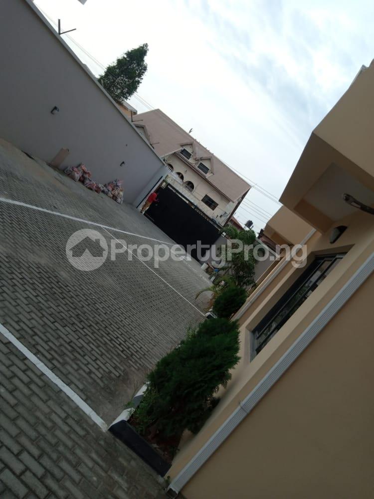 House for rent   Lekki Phase 1 Lekki Lagos