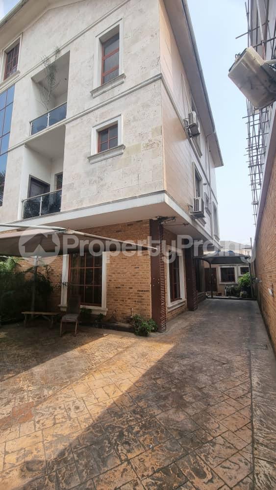 4 bedroom House for sale Banana Island Ikoyi Lagos
