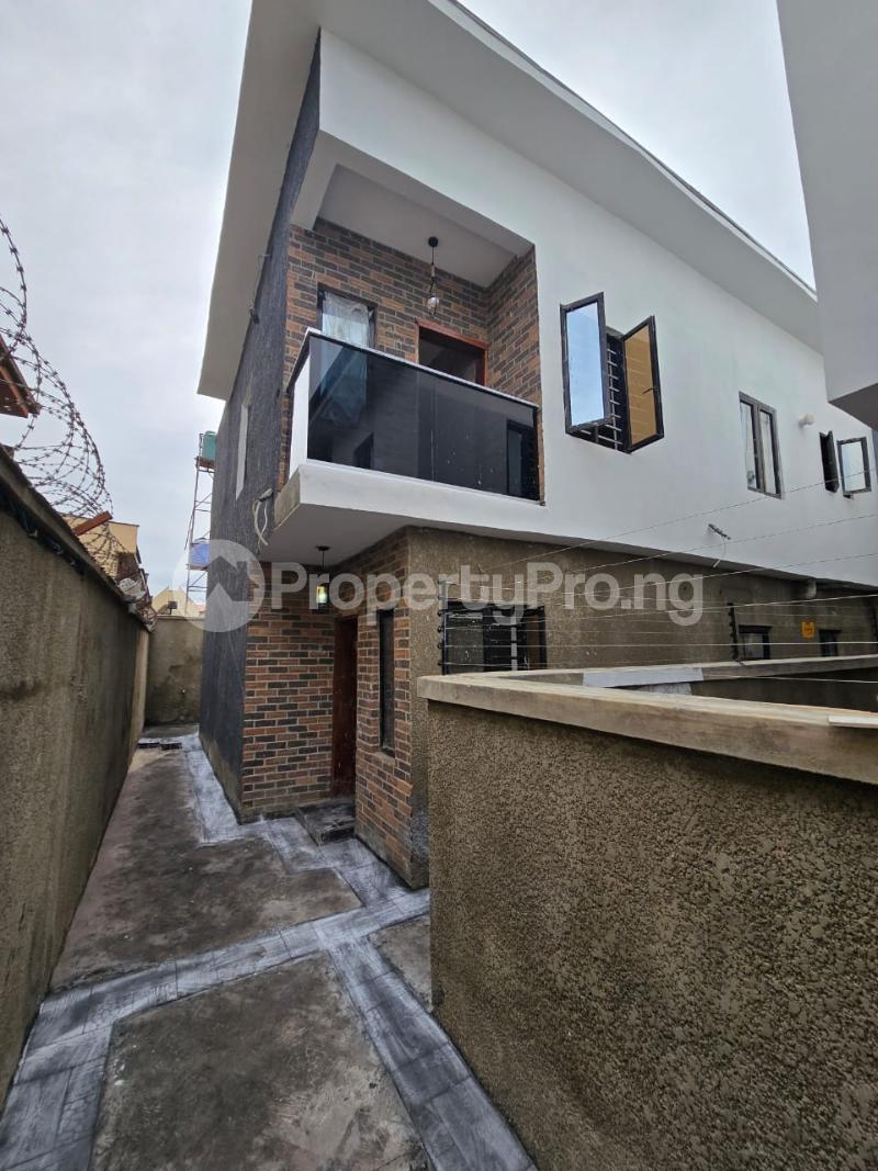 4 bedroom House for sale Magodo GRA Phase 2 Kosofe/Ikosi Lagos
