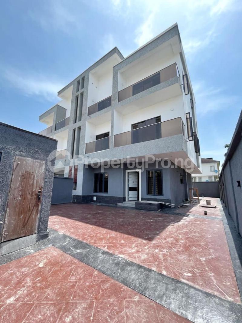 4 bedroom House for sale Ikoyi Lagos