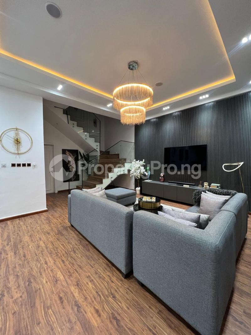 4 bedroom House for sale Alternative Route chevron Lekki Lagos