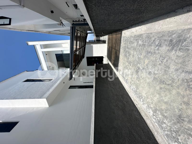 4 bedroom House for sale orchid Lekki Lagos