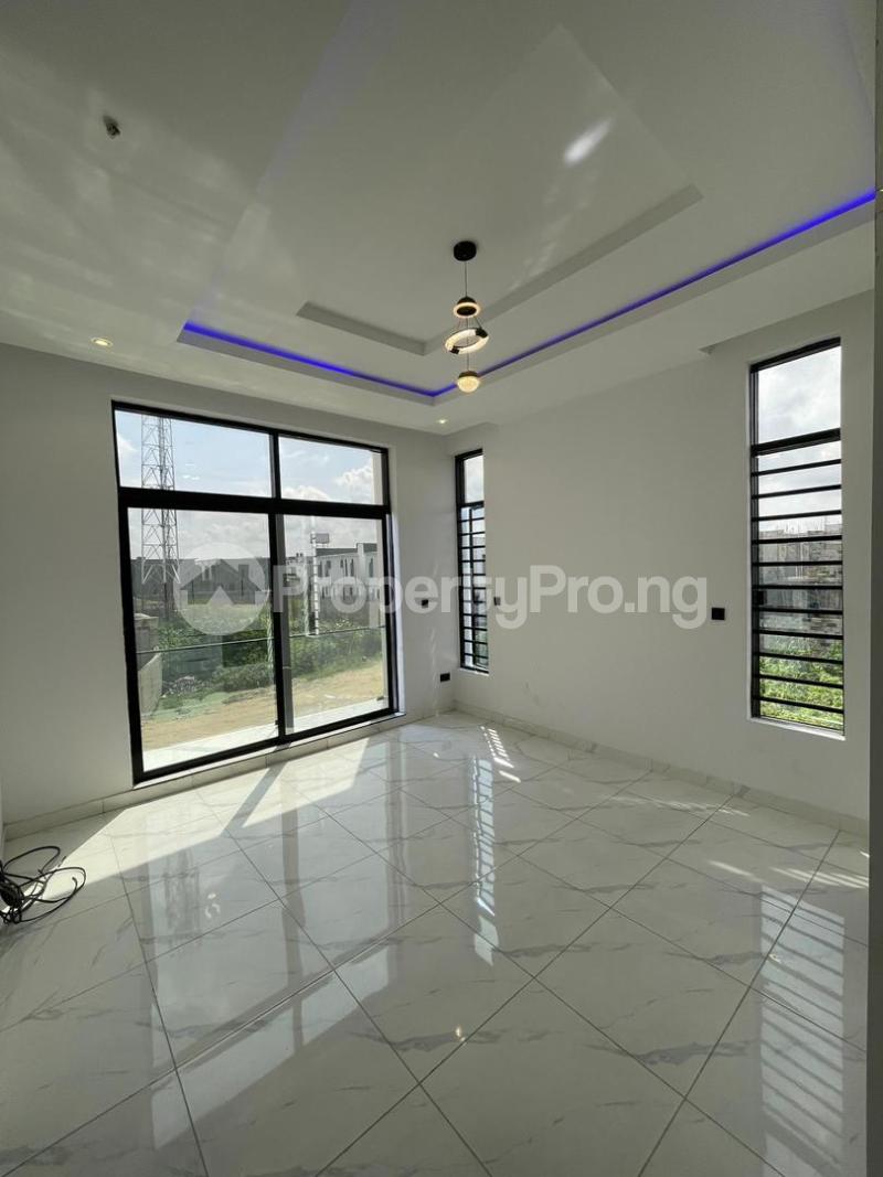 4 bedroom House for sale Ikota Lekki Lagos