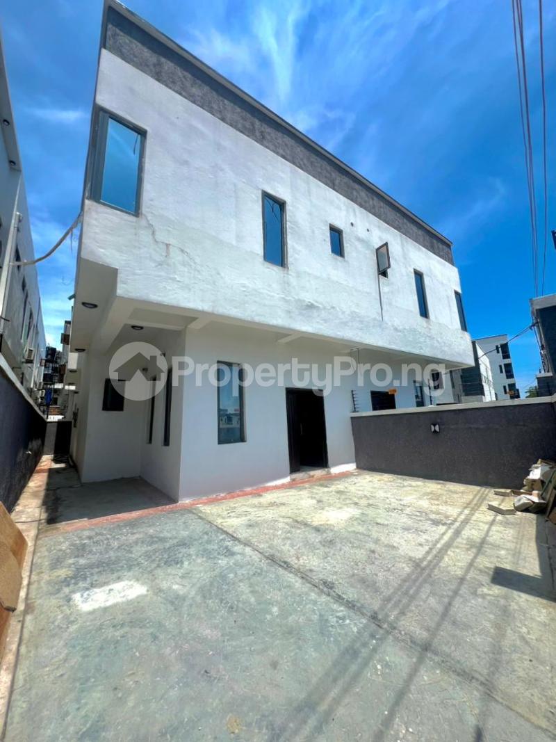 4 bedroom House for sale Ologolo Lekki Lagos - 3