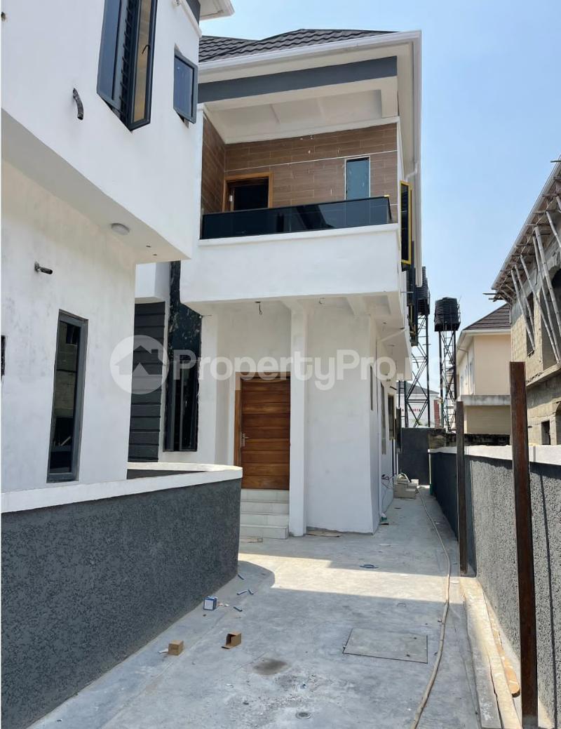 4 bedroom House for sale chevron Lekki Lagos