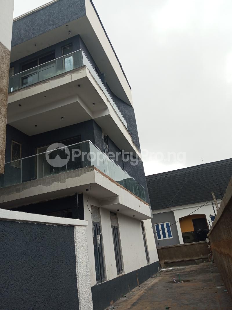 4 bedroom House for sale Agidingbi Ikeja Lagos