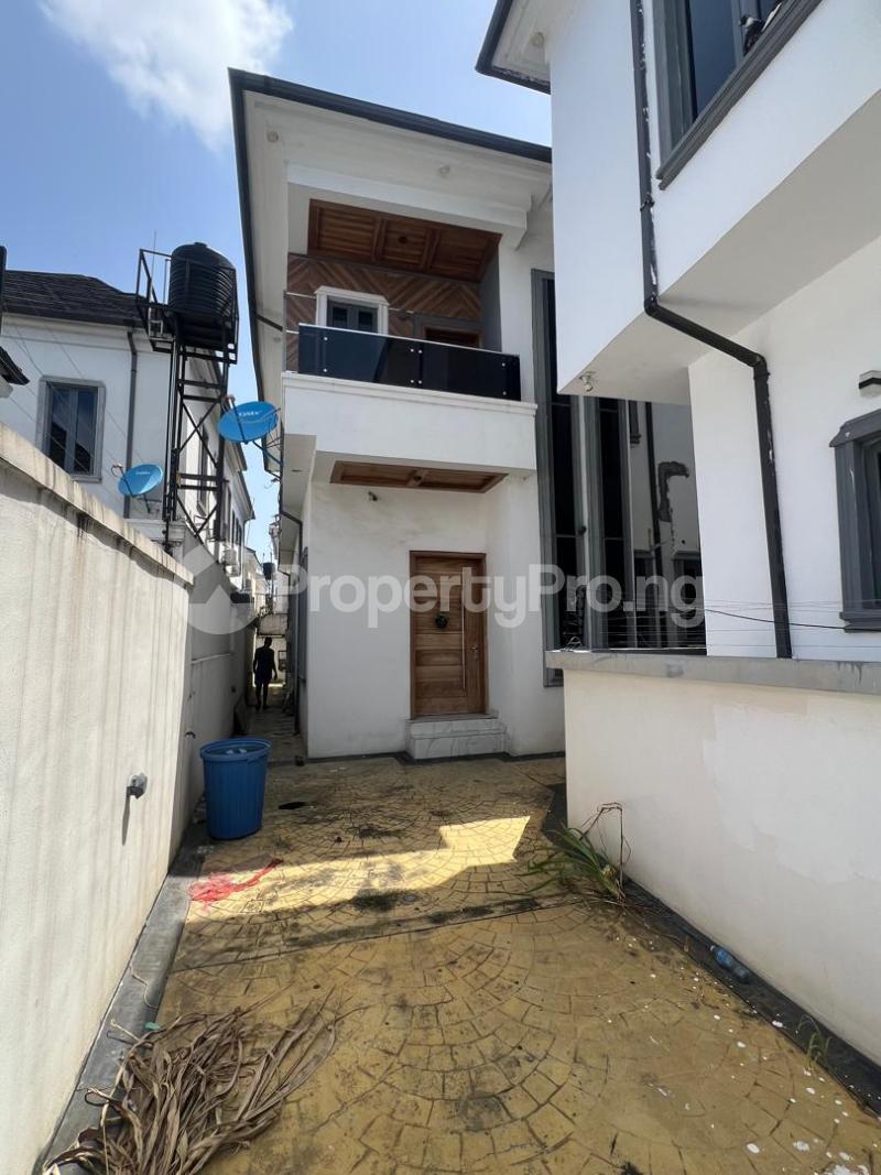 4 bedroom House for rent Agungi Lekki Lagos