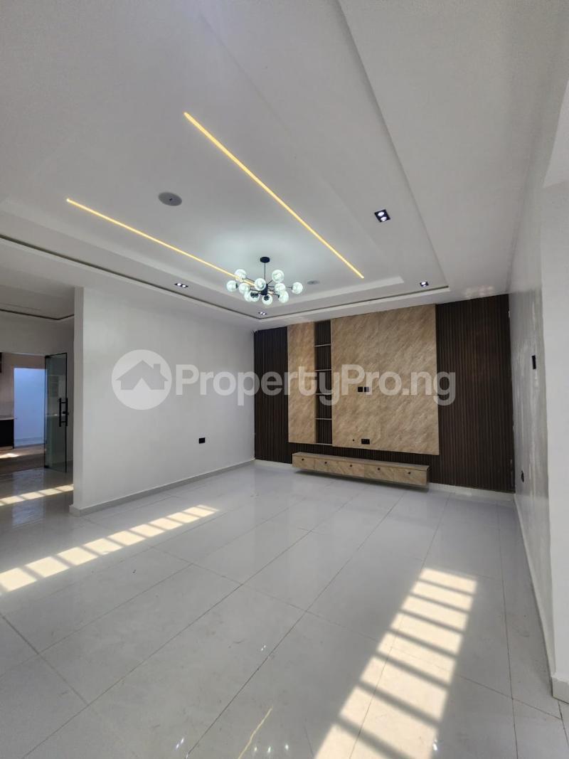 4 bedroom House for sale Abraham adesanya estate Ajah Lagos
