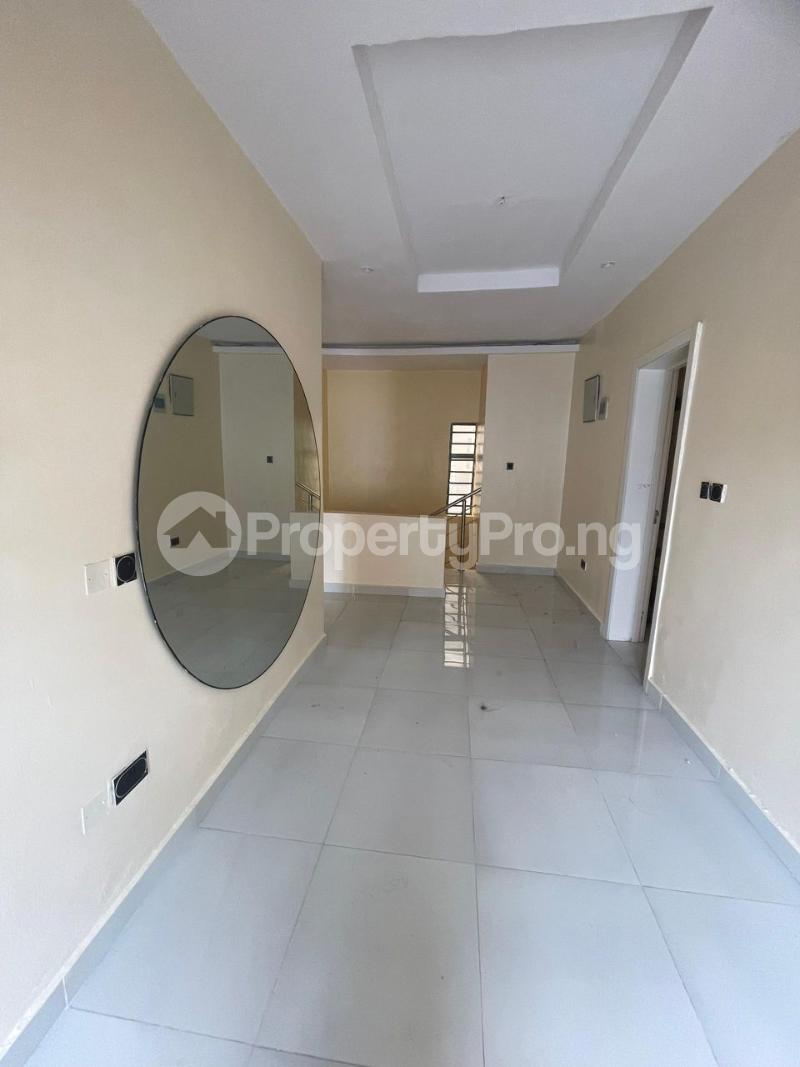 4 bedroom House for rent Orchid Road orchid Lekki Lagos