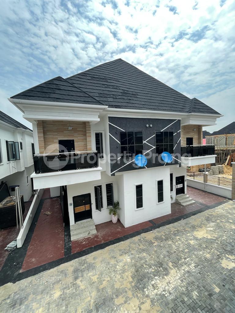 4 bedroom House for rent Orchid Hotel Road chevron Lekki Lagos