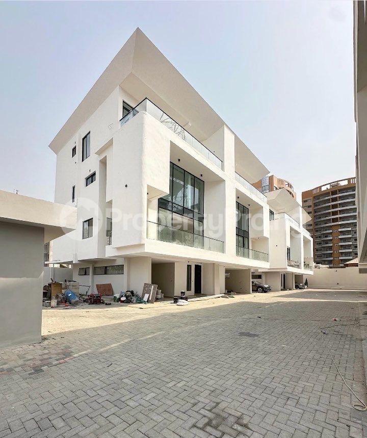 4 bedroom House for sale Ikoyi Lagos