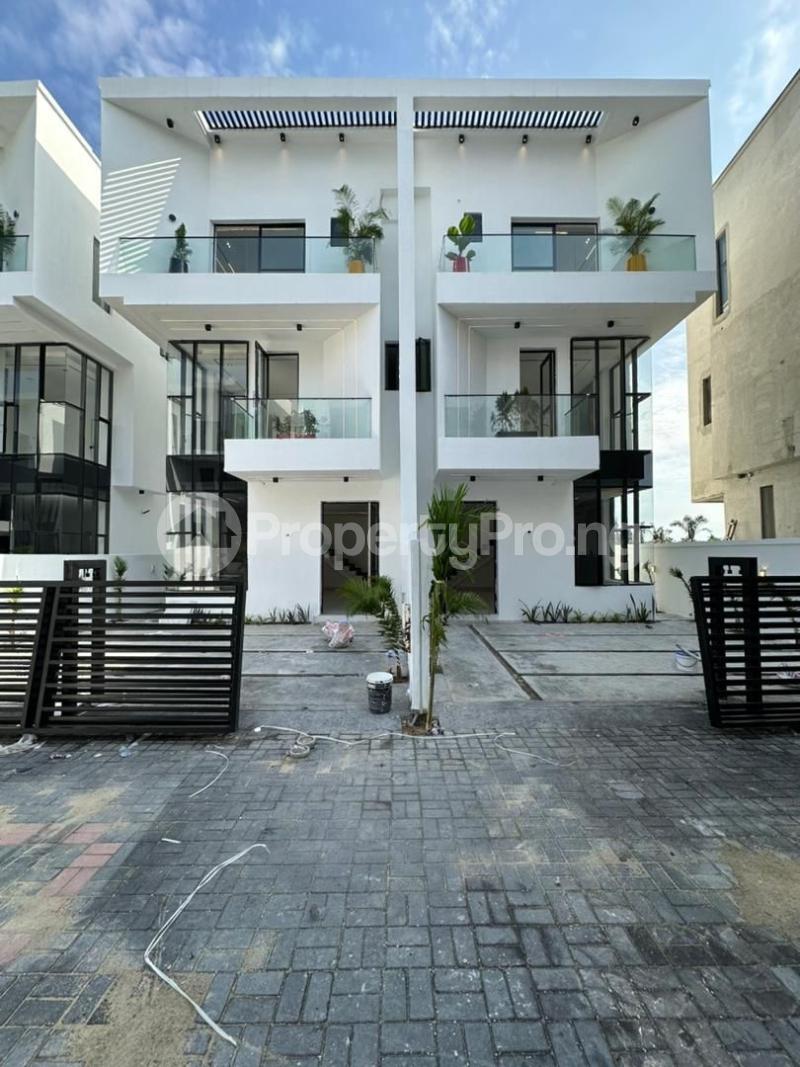 4 bedroom House for sale orchid Lekki Lagos