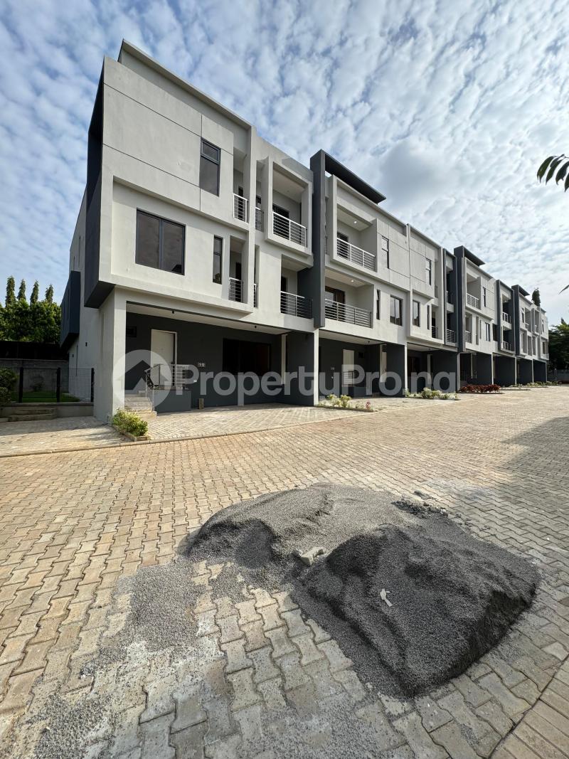 4 bedroom House for rent Asokoro Abuja