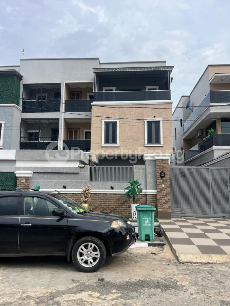 4 bedroom House for sale Omole phase 1 Ojodu Lagos