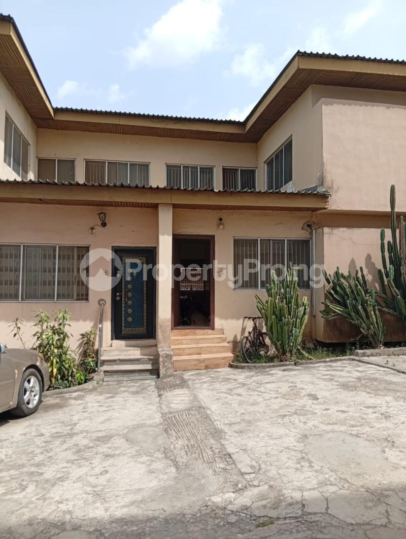 4 bedroom House for rent Allen Avenue Ikeja Lagos