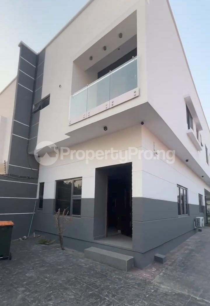 4 bedroom House for rent Osapa london Lekki Lagos