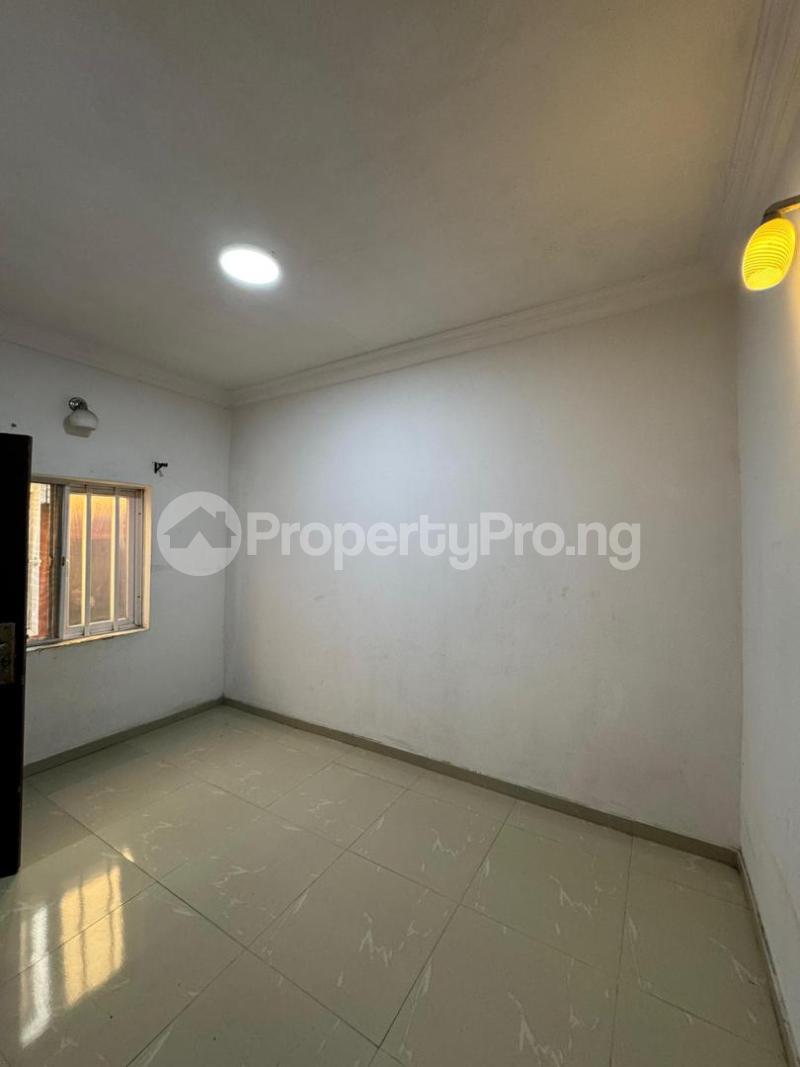 4 bedroom House for sale Surulere Lagos