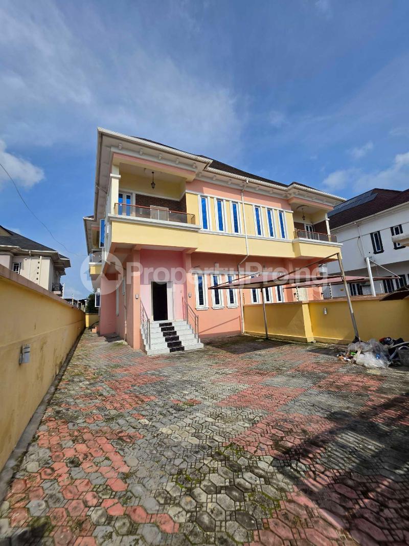 4 bedroom House for rent Thomas estate Ajah Lagos
