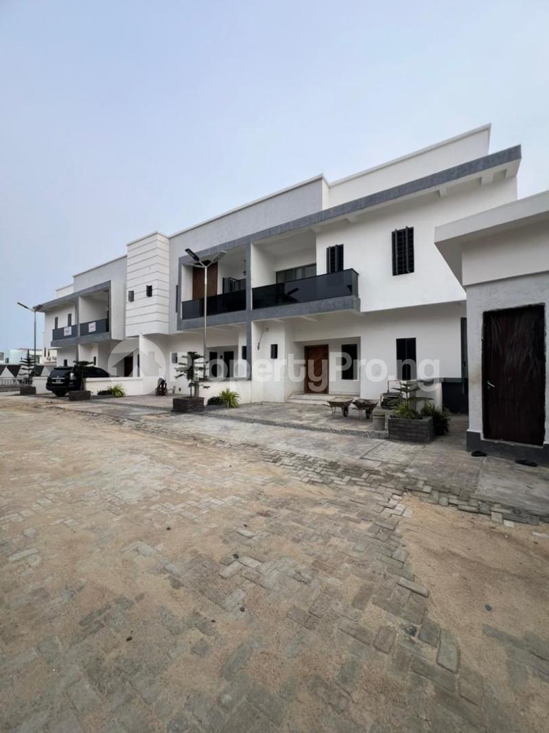 4 bedroom House for rent Sunshine Gardens Sangotedo Ajah Lagos