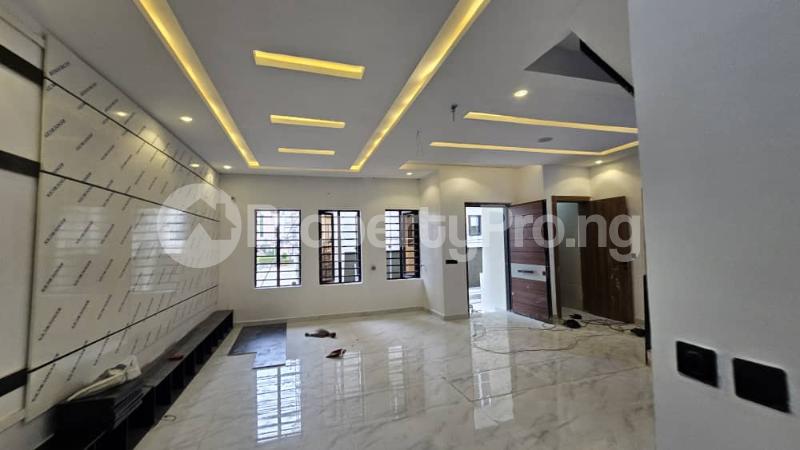 4 bedroom House for sale Omole phase 2 Ojodu Lagos