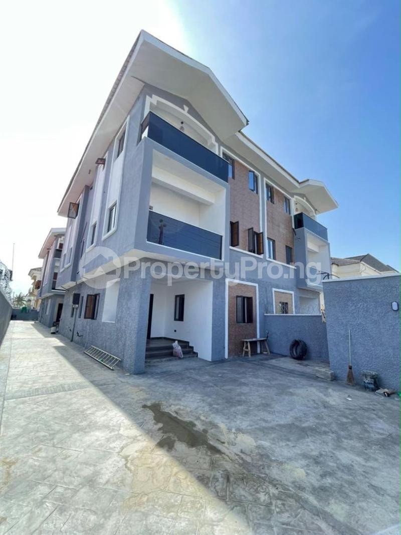 4 bedroom House for rent Chevron Lekki Lagos