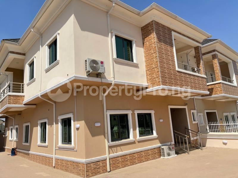 4 bedroom House for sale Gold City Estate Phase3 Opposite Nigeria Union Of Teachers Lugbe Abuja