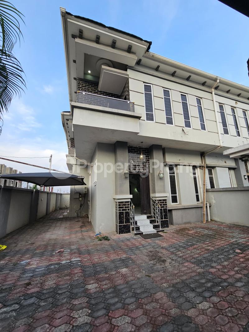 4 bedroom House for sale Ajah Lagos