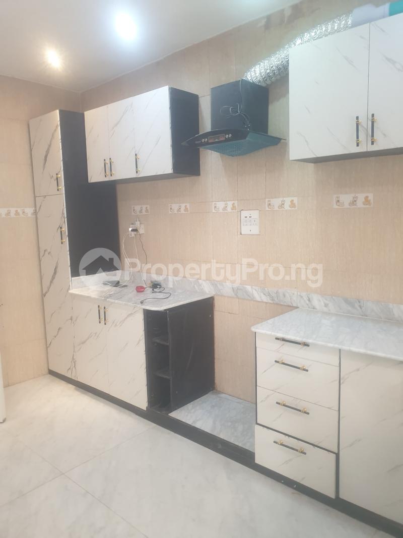 4 bedroom Flat / Apartment for rent Magodo GRA Phase 2 Kosofe/Ikosi Lagos