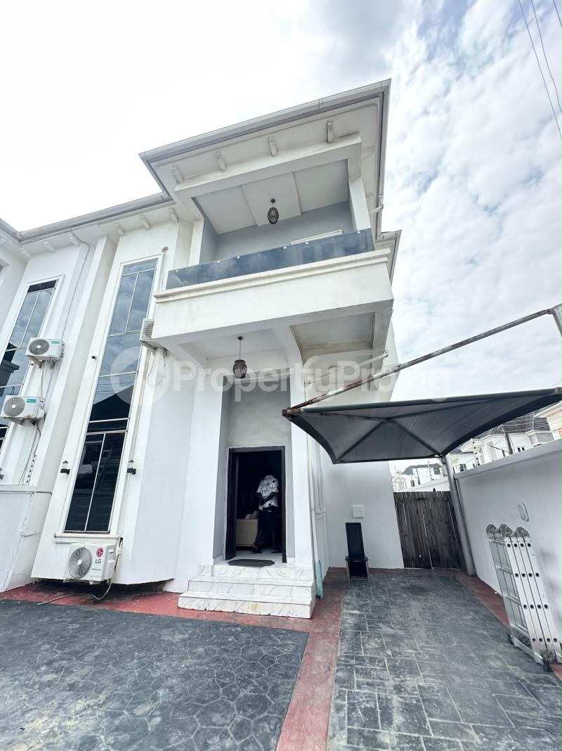 4 bedroom House for rent Chevron Lekki Lagos
