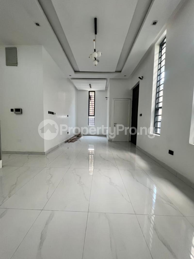 4 bedroom House for sale Chevron Lekki Lagos