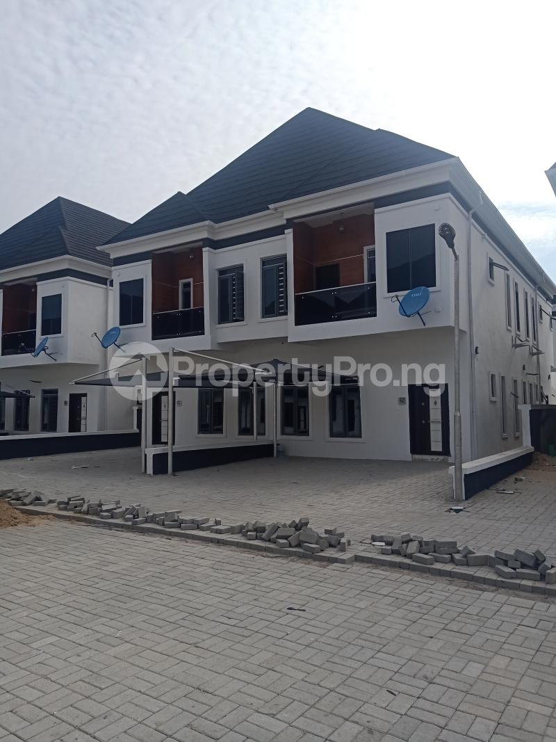 4 bedroom House for sale Orchid Road Ikota Lekki Lagos