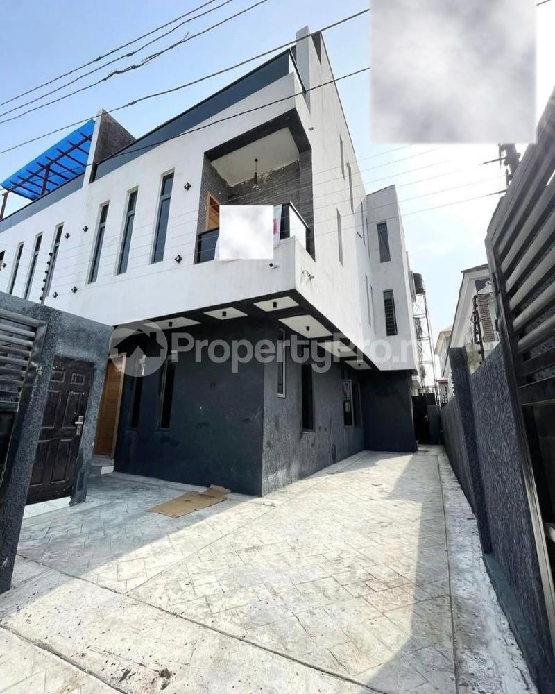 4 bedroom House for sale Osapa london Lekki Lagos