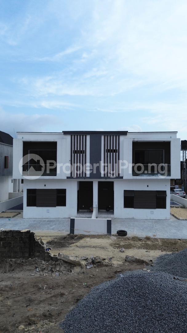 4 bedroom House for sale Ologolo Lekki Lagos