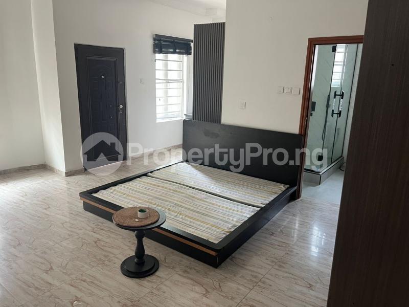 4 bedroom Flat / Apartment for rent Osapa london Lekki Lagos