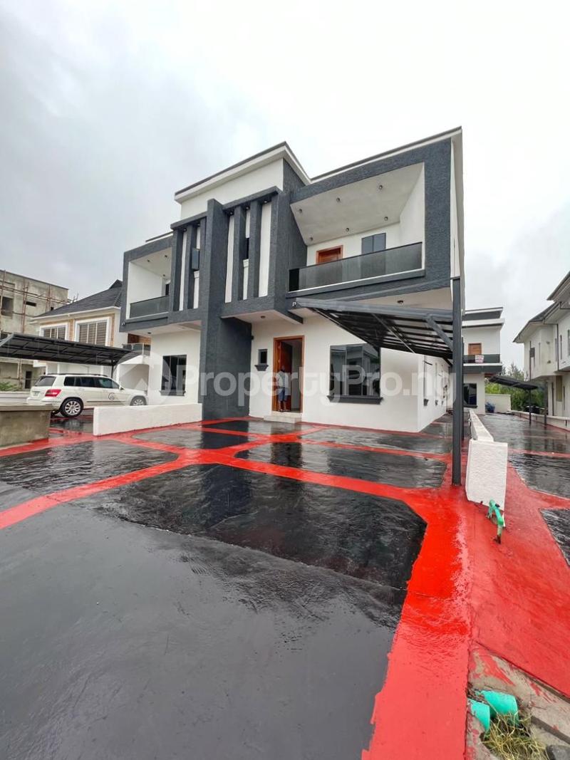 4 bedroom House for rent Orchid Road After The Roundabout chevron Lekki Lagos