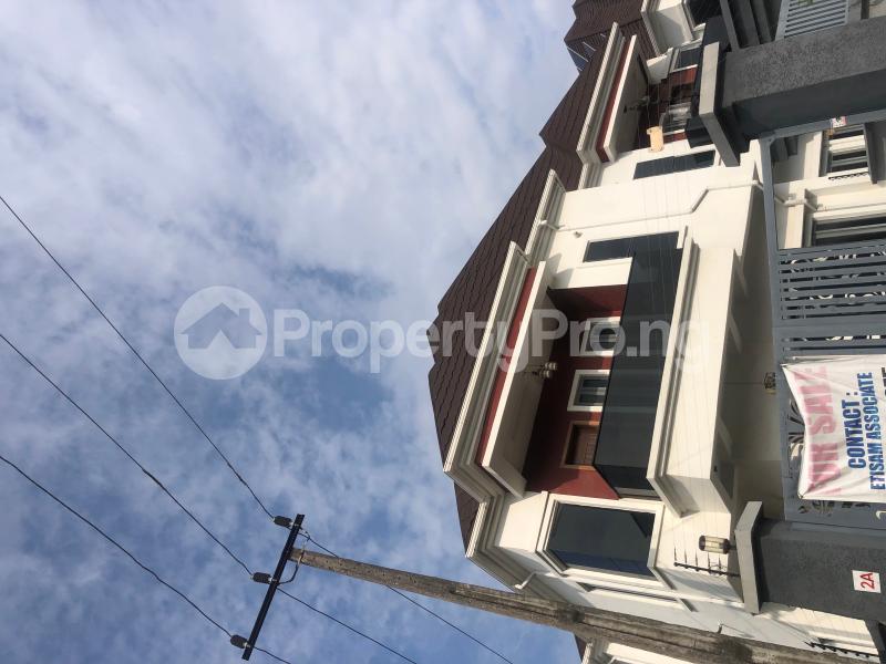 4 bedroom House for rent Lekki Alpha Beach Road Lekki Lagos