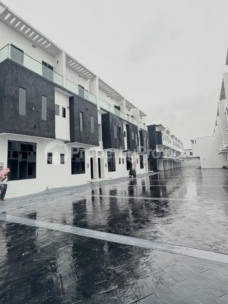 4 bedroom Flat / Apartment for sale Orchid Lekki Lagos