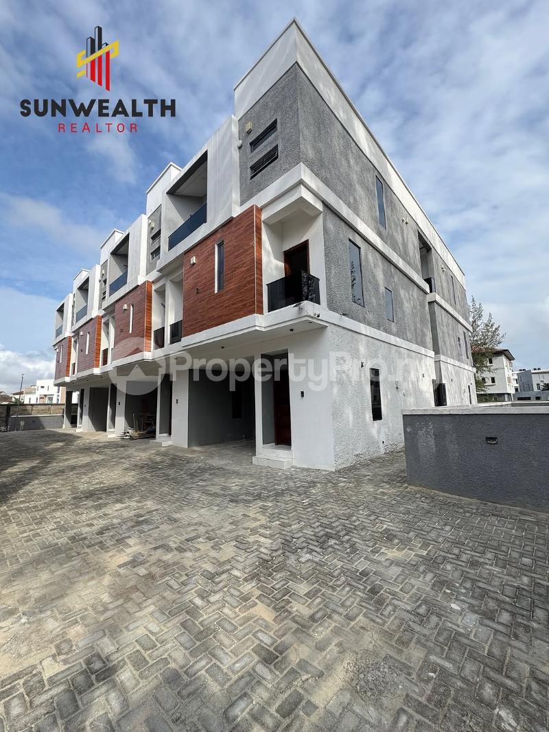 4 bedroom House for sale Osapa london Lekki Lagos