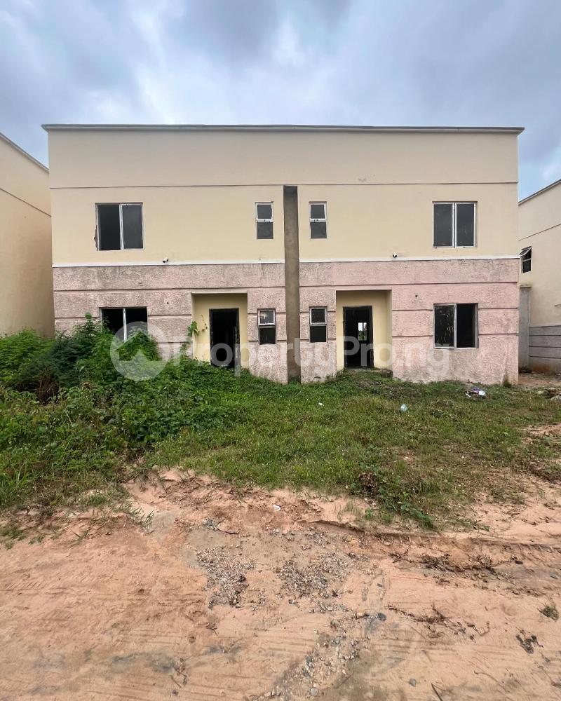 4 bedroom House for sale Life Camp Abuja