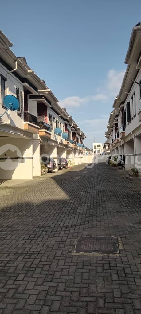 4 bedroom House for rent chevron Lekki Lagos