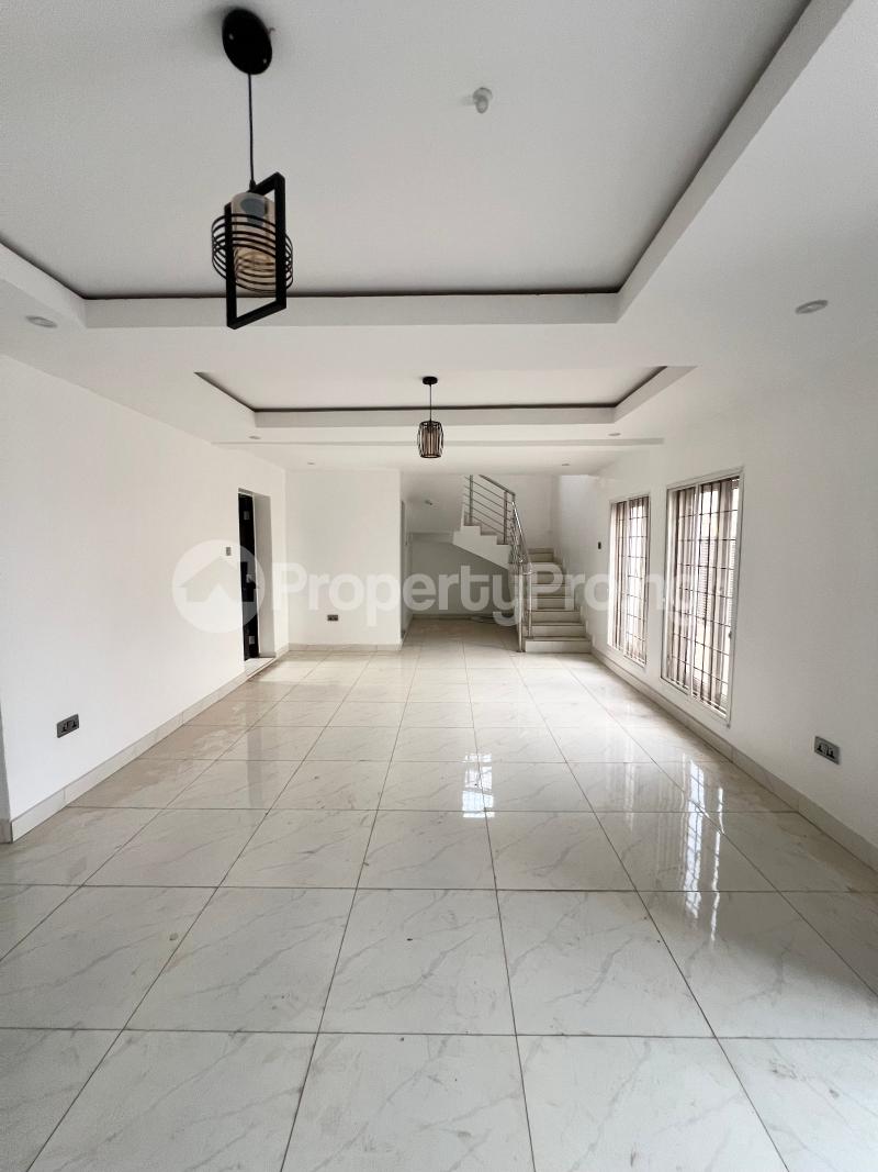4 bedroom House for rent Jahi Abuja
