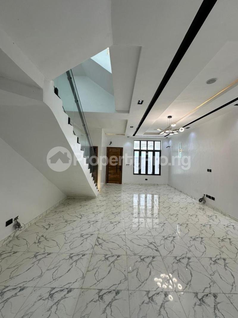 4 bedroom House for rent Ikate Lekki Lagos