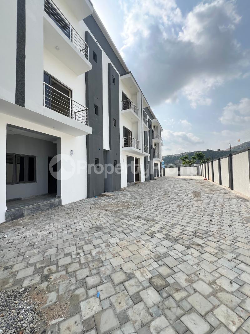 4 bedroom House for rent Katampe Main Abuja