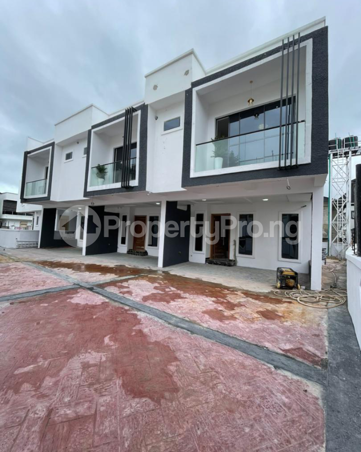 4 bedroom House for sale Ikota Lekki Lagos